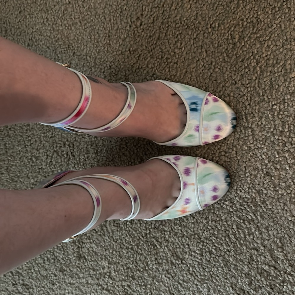 Classy Multicolor Women's Heels - Picture 12 of 12